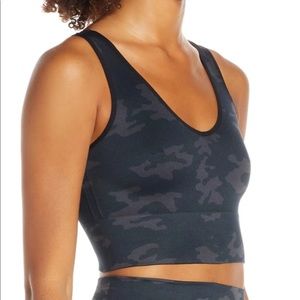 SPANX Look at Me Now Seamless Crop Top NWOT